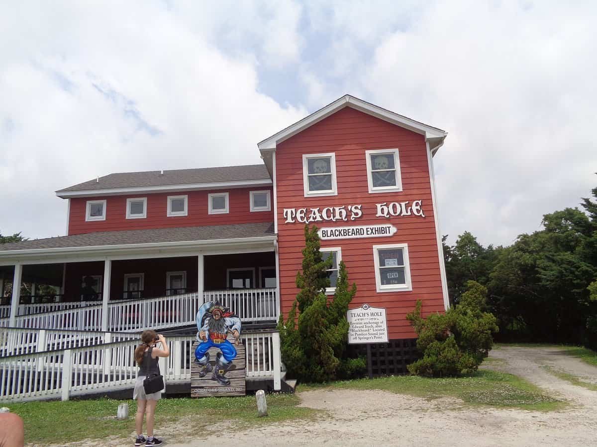 Ocracoke Island: Blackbeards Infamous Pirate Sanctuary